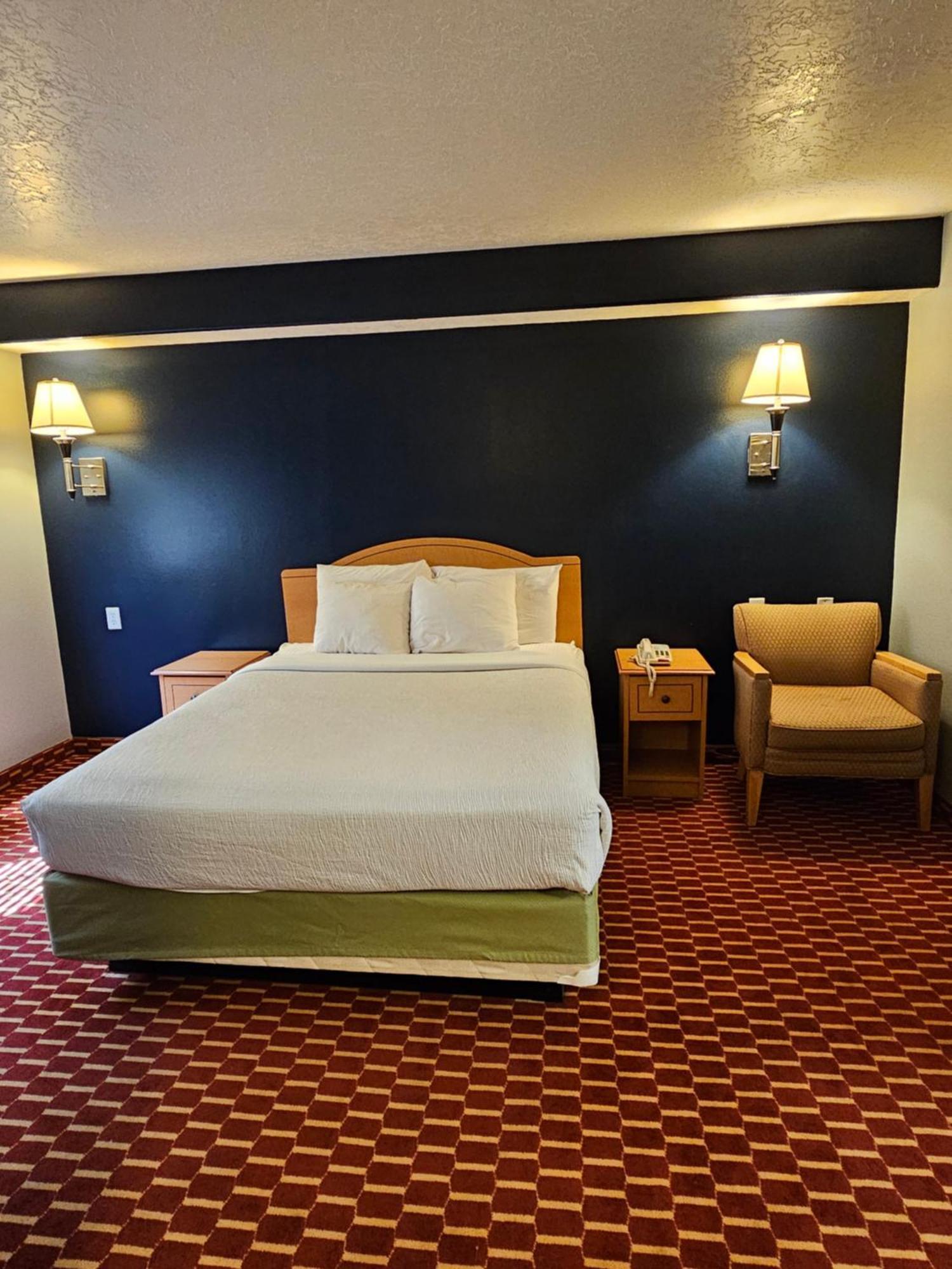 Executive Inn & Suites Extended Stay - Vernal Exterior foto